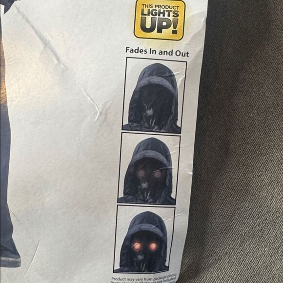 Kids Fade In and Out Phantom Halloween Costume Size M 8 NEW - Picture 7 of 9